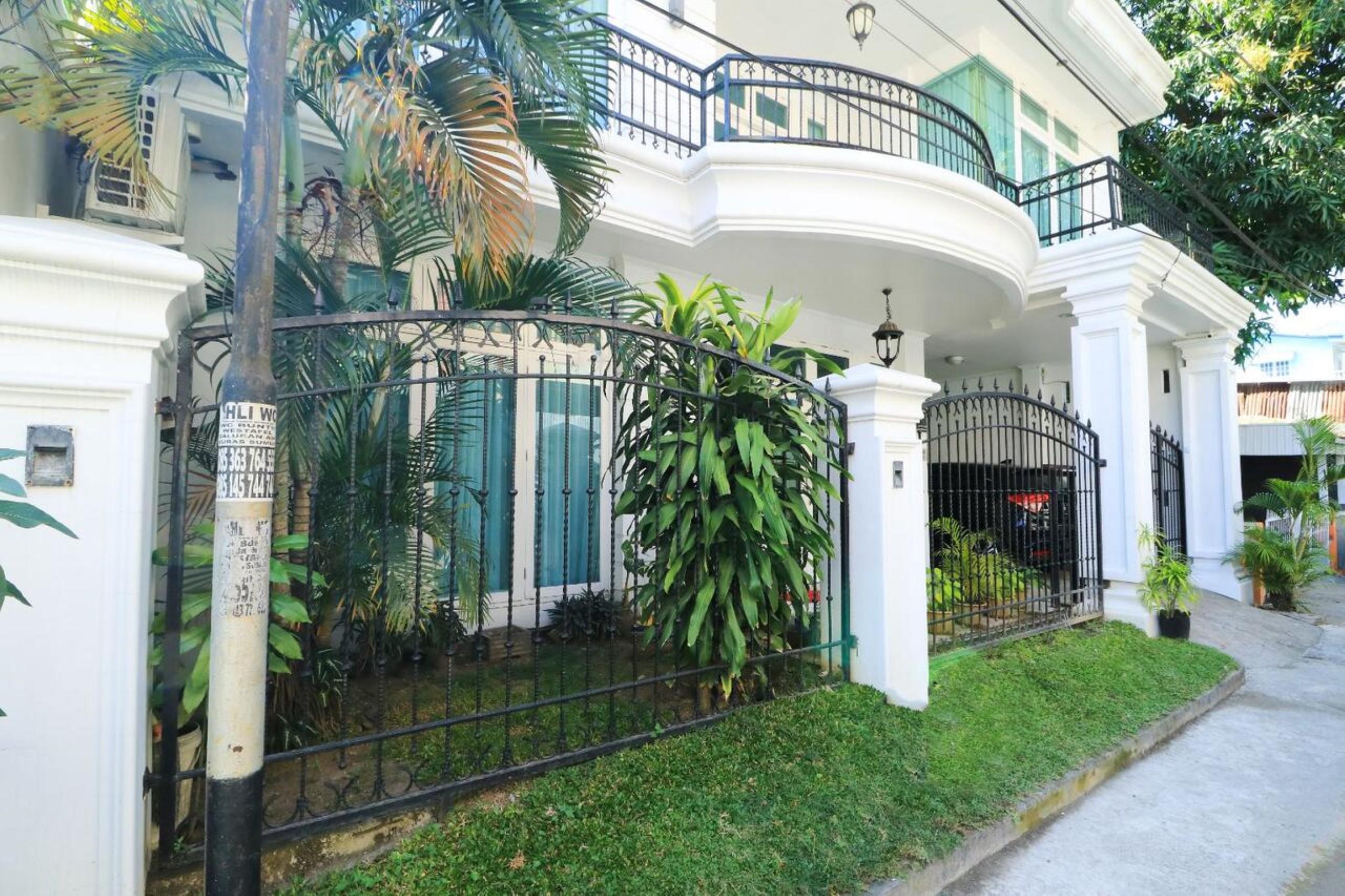 Ge Jacmart Homestay マカッサル エクステリア 写真